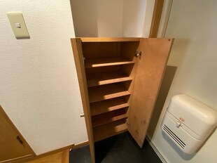 黄葉ビル銀杏町の物件内観写真